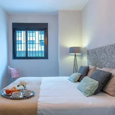 Living4malaga Pacific Terrace Apartment *