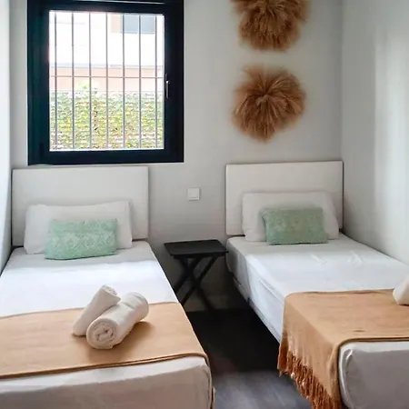 Living4malaga Pacific Terrace Apartment *
